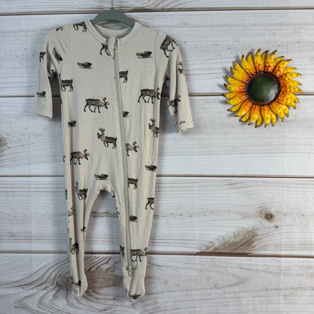 Kyte Baby Reindeer Bamboo Footie Sleeper Cream Tan 3-6 Months